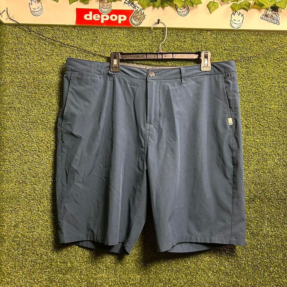 Quiksilver Men's Navy and Blue Shorts